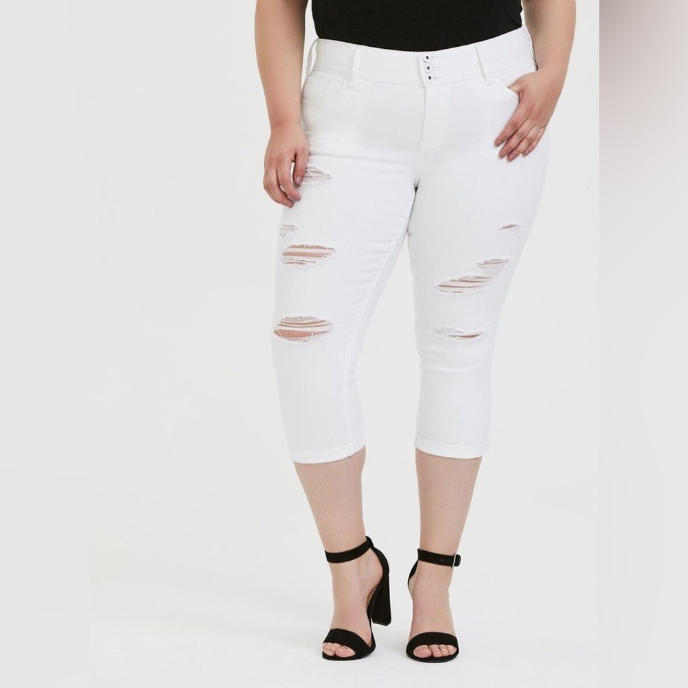 Torrid Jegging Cropped Jeans Women 18 White Shaping Stretch High Rise Distressed